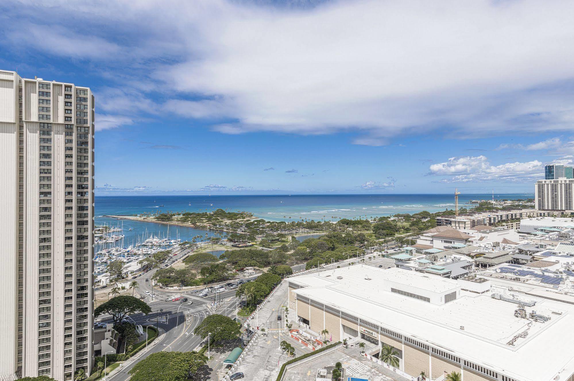 Ala Moana Hotelcondo By Luana Vacation Rental هونولولو المظهر الخارجي الصورة